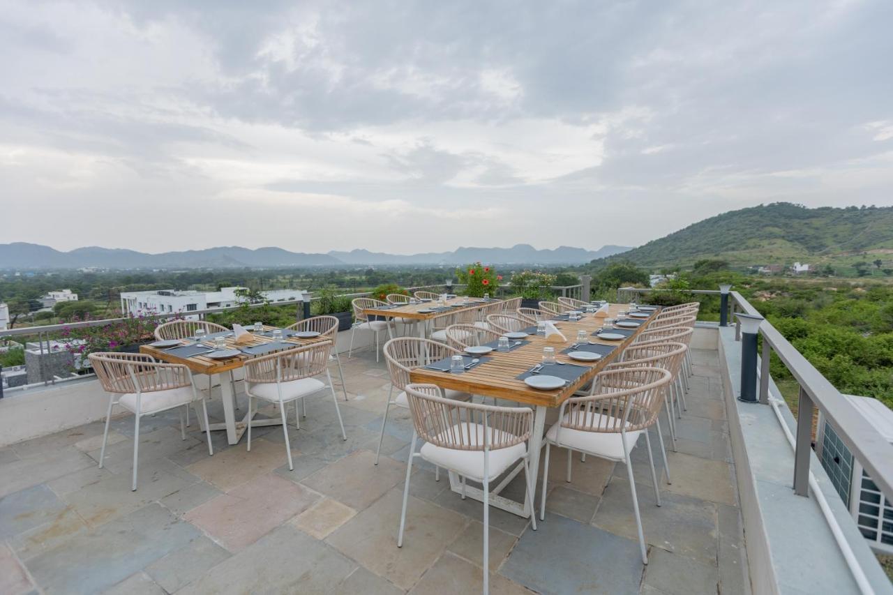 Suramya-A Luxury Boutique Hotel อุเดเปอร์ ภายนอก รูปภาพ