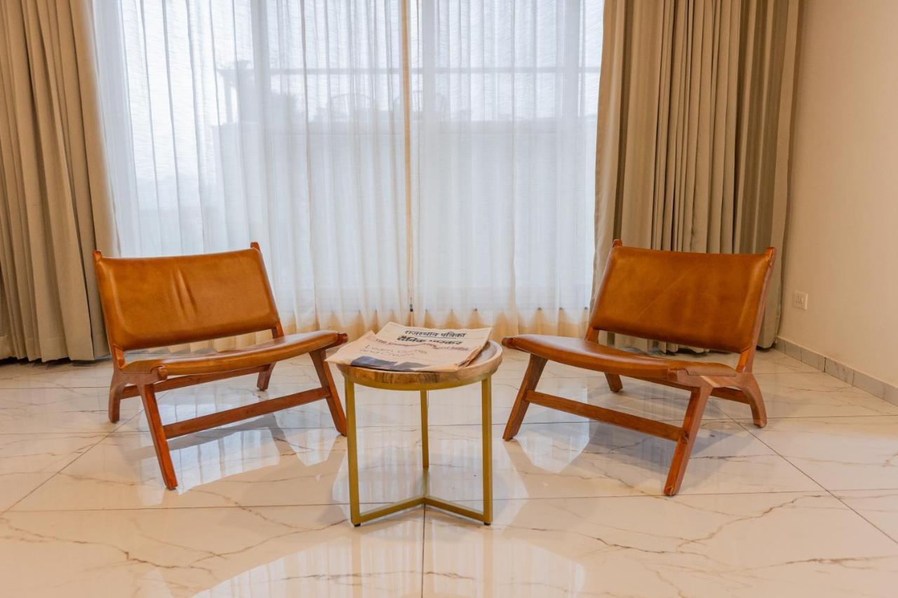 Suramya-A Luxury Boutique Hotel อุเดเปอร์ ภายนอก รูปภาพ
